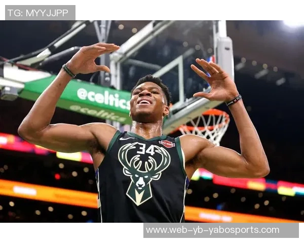 字母哥自信发声新赛季三分球表现将超越上赛季的辉煌 字母哥自信发声新赛季三分球表现将超越上赛季的辉煌