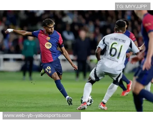 拉菲尼亚与亚马尔庆祝进球合影分享展现默契合作与友谊之情